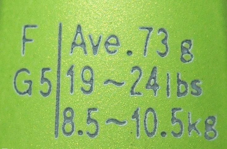 YONEX羽毛球拍锥盖的规格标签验证真伪图解
